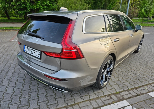 Volvo V60 cena 98500 przebieg: 164354, rok produkcji 2019 z Bydgoszcz małe 781